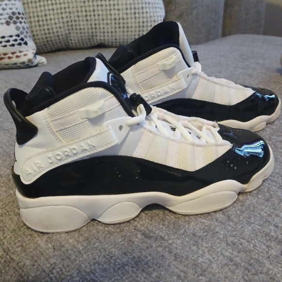 Jordan 6 Rings - Picture 2 of 11
